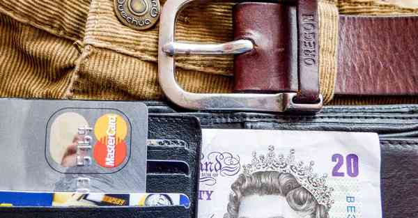 产品宣传海报图片简单_产品宣传海报图片