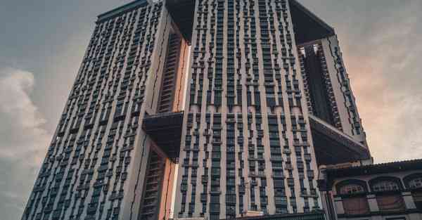 商务休闲男装品牌直播旗舰店