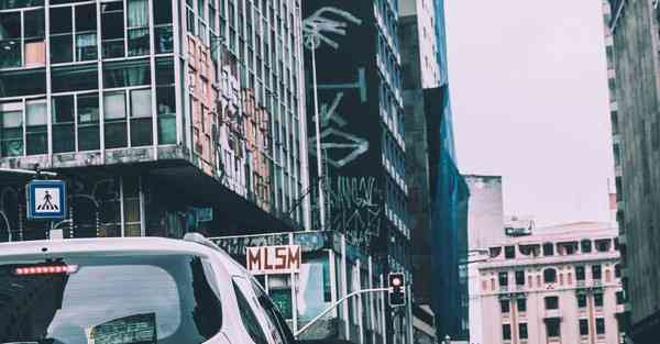 怎么制作ai虚拟真人图片_怎么制作ai虚拟真人唱歌