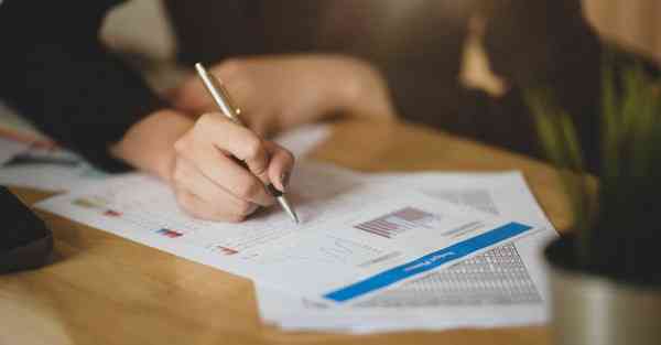 如何制作小学生演讲视频