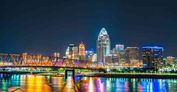 恋与制作人同人李泽言_恋与制作人同人文字图