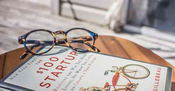 恋与制作人同人李泽言_恋与制作人同人文字图