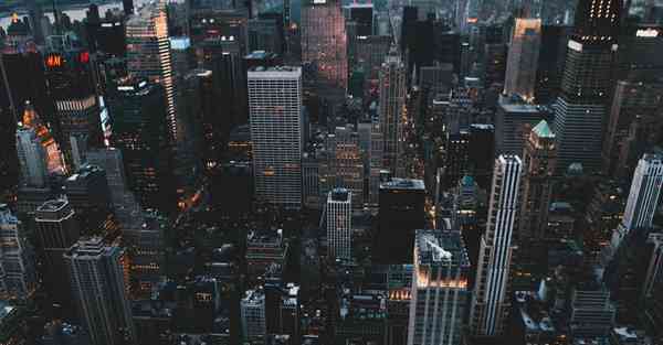 游戏手机买哪个好点呢_游戏手机买哪个好